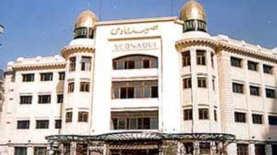 وزير قطاع الأعمال العام يتابع تطوير «بنزايون» و«صيدناوي»