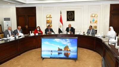 وزير الإسكان يتابع موقف تنفيذ وحدات المبادرة الرئاسية «سكن لكل المصريين»