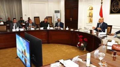 وزير الإسكان يترأس اجتماع اللجنة الوطنية لمتابعة الموقف التنفيذى لمشروع تطوير موقع التجلى الأعظم