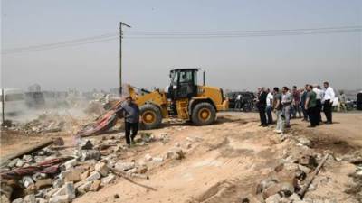 عقب انتهاء المرحلة الأولى من الموجة 20.. إزالة 503 حالات تعد واسترداد 53 ألف متر بقنا