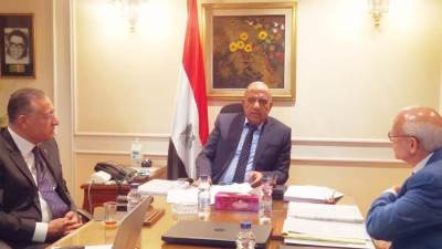 وزير قطاع الأعمال: الحكومة حريصة على تعزيز استثماراتها في الاقتصاد الأخضر