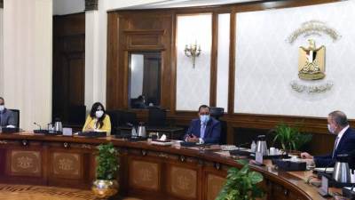 «مدبولى» يُتابع الموقف التنفيذي لمشروعات تطوير عواصم المحافظات وإحياء القاهرة التاريخية 