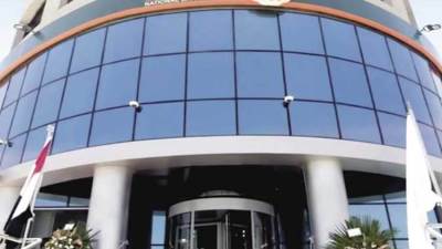 لدعم التحول الرقمي ..إتفاقية تعاون بين «البنك الأهلى» و «فواتيرك» للمدفوعات