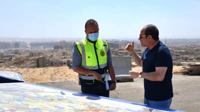 السيسي يفند ما يتم تداوله بشأن المقابر والمناطق التاريخية ويحذر من تسفيه جهود الدولة