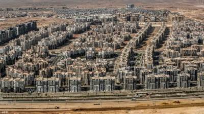 "التطوير العقاري" تطالب بحظر دفع عمولة للسمسار العقاري أكثر من 5%