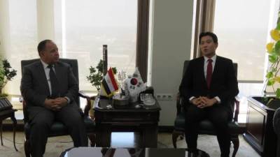 وزير المالية لسفير كوريا الجنوبية بالقاهرة:  حجم الاقتصاد المصرى تضاعف ثلاث مرات خلال 6 سنوات