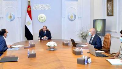 « السيسي» يوجه بسرعة الانتهاء من كافة الأعمال في شبكة الطرق بالدلتا خلال العام القادم