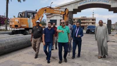 رئيس مياه البحيرة يتفقد المشروعات وأعمال الصيانة بمركزى «أبو حمص وادكو »