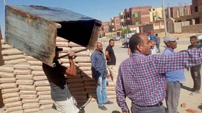 وزير الإسكان يُصدر قرارين لإزالة مخالفات البناء والتعديات بالقطاع الأول للساحل الشمالي الغربي ومدينة السادات