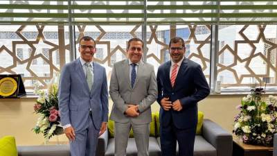 رئيس "الدار العقارية" الإماراتية يبحث فرص الاستثمار في العاصمة الإدارية