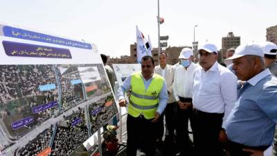 مدبولي: الدولة تعمل على متابعة ودفع سير العمل في المشروعات التي تتم على الطريق الدائري 