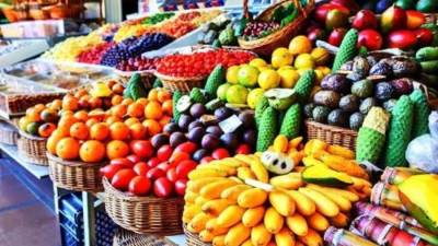 أسعار الفاكهة في مصر اليوم السبت 1-10-2022.. العنب بـ8 جنيها