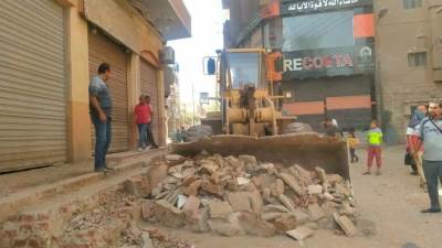 محافظ الجيزة : بدء أعمال تطوير شوارع «المسابك والاسكان ومتفرعات الغاز» بالوراق