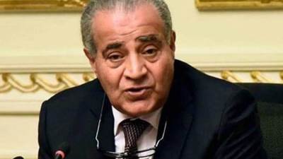 التموين: تنسيق مع البنك المركزى لتوفير الاعتمادات المالية لمستوردي القمح الحر 