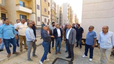 «عمارة» و «بهجات» فى جولة تفقدية لمشروعات غرب المطار 