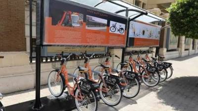 الحكومة تكشف حقيقة صدور قرار بإلغاء مشروع الدراجات الجديدة "كايرو بايك"