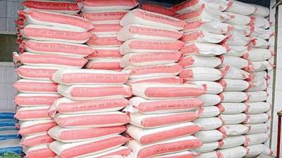 بسعر 10 الآف للطن .. التموين: بدء تسليم الدقيق لمخابز إنتاج «العيش الحر والفينو» 