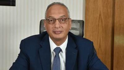 رئيس "الرقابة على الصادرات" يستعرض شروط الحصول على رخصة سمسار عقاري