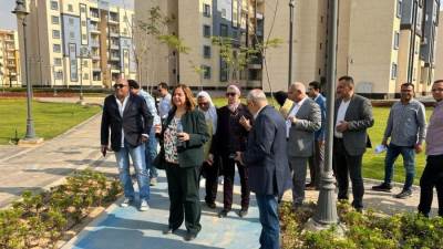 بحدائق العاصمة .. رئيس «الإسكان الاجتماعي » تتفقد  نماذج وحدات« العمارات الخضراء» ضمن مبادرة «سكن لكل المصريين»