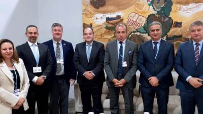 وزير الصناعة يلتقي وفد شركة جوجل لمنطقة الشرق الأوسط وشمال أفريقيا