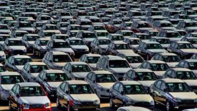 الاستلام خلال 7 أيام.. رئيس مصلحة الجمارك يكشف تفاصيل مبادرة سيارات المصريين بالخارج