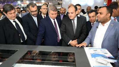 وزير التجارة يفتتح 4 معارض دولية لماكينات تشكيل المعادن والمعدات الصناعية