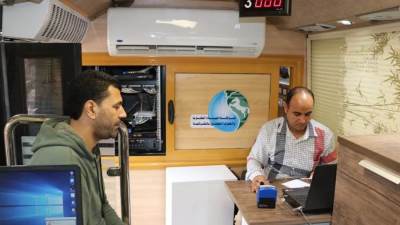 «مياه الشرقية» تقدم خدماتها للمواطنين  من خلال سيارات خدمة العملاء