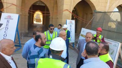 مسؤولو «الإسكان» في جولة تفقدية بمنطقة مثلث ماسبيرو وسور مجرى العيون بالقاهرة