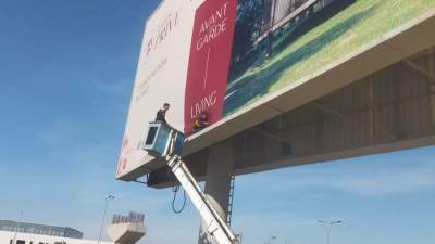 جهاز 6 أكتوبر: إلغاء تراخيص شركات الإعلانات المخالفة