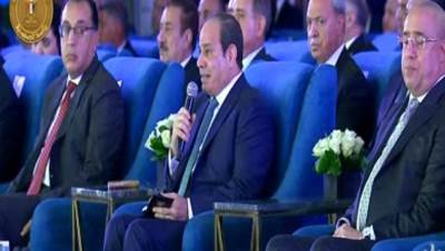 السيسي يؤكد ضرورة دعم المزارعين وأصحاب رؤوس الماشية لزيادة انتاج الألبان