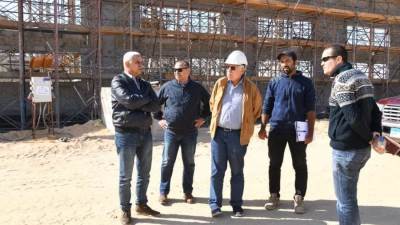 رئيس «المقاولون العرب» يتابع الموقف التنفيذي لمونوريل 6 أكتوبر