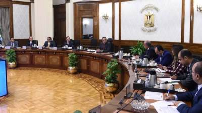 رئيس الوزراء يتابع الموقف التنفيذي لمشروع إنشاء مجمع إنتاج «الصودا آش» ومشتقاتها