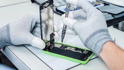 «شعبة الاتصالات»: إعفاء مكونات تصنيع الهواتف من رسم التنمية يؤدي لجذب الاستثمارات الأجنبية 