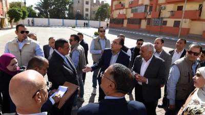 رئيس الوزراء يتفقد منطقة مساكن ناصر بالسويس 