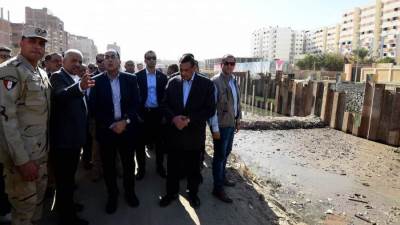 «مدبولي» يتفقد المرحلة الثانية من تطوير ترعة السويس ويوجه بتوفير 300 مليون جنيه لاستكمال الأعمال