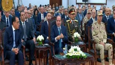 «السيسي»: كلما انخفض حجم الاستيراد يقل الضغط على الدولار