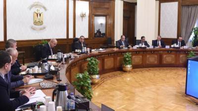 مدبولي يستعرض مخطط مشروع مدينة صناعية: «الحكومة لن تكسب جنيهًا واحدًا»