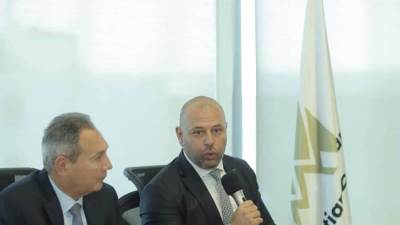 البورصة المصرية تناقش آليات تطوير القدرات المهنية لمسئولي علاقات المستثمرين بالبنوك المقيدة