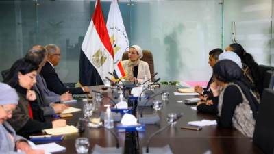 وزيرة البيئة:الانتهاء من إصدار 177 موافقة بيئية للمشروعات الصناعية خلال 5 أشهر 