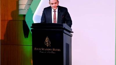 قائم على البيانات.. وزير التجارة: مصر تتبنى مسار عمل لتحويل الخدمات الحكومية لنظام بيئي رقمي