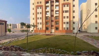 رئيس الجهاز: تنفيذ مركز طبي ومخبز وسجل مدني بالعبور الجديدة