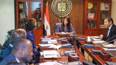 «المشاط» تناقش جهود تحفيز القطاع الخاص والانتهاء من الاستراتيجية القطرية 2023-2027 مع «البنك الدولي»