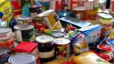 الحكومة تكشف حقيقة الإفراج عن شحنات منتجات غذائية منتهية الصلاحية وتداولها بالأسواق