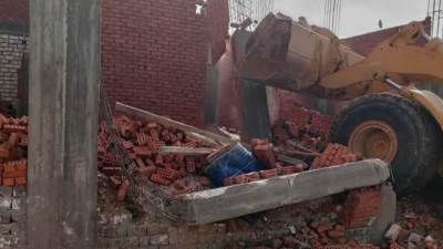 محافظ القاهرة: نتصدي بحزم لكافة صور مخالفات البناء