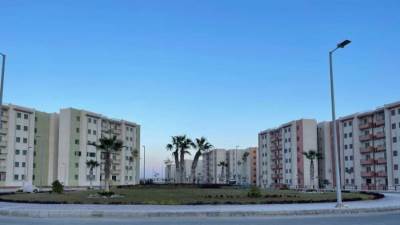 «الاسكان»: تكثيف العمل للانتهاء من تنفيذ خُطة استكمال الطرق بالمنيا الجديدة