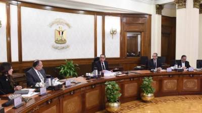 «مدبولى»: تقديم مختلف التيسيرات والمحفزات لتوطين صناعة التليفون المحمول فى مصر