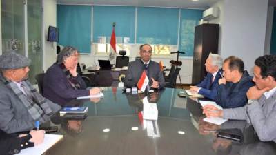 نائب وزير الإسكان  يتابع مشروع تعزيز استدامة خدمات مياه الشرب والصرف الصحي بالصعيد