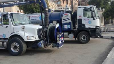 مع تحذيرات هيئة الأرصاد ..انتشار معدات شركات الصرف الصحي بالقاهرة الكبرى