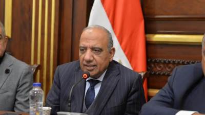 وزير قطاع الأعمال: استراتيجيتنا تقوم على التشغيل وزيادة الإنتاج والتصدير