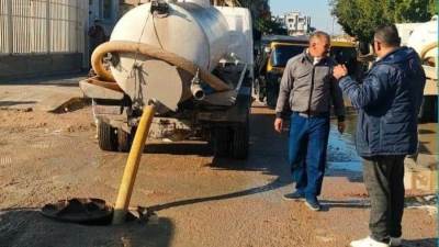 محافظ الإسكندرية يكلف رؤساء الأحياء بالتواجد الميداني لمتابعة تداعيات «النوة»